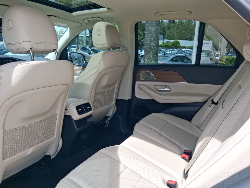 Used 2021 Mercedes-Benz GLE 350 4MATIC image 7