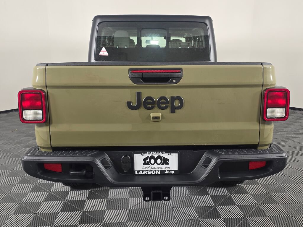 New 2026 Jeep Gladiator Sport image 5