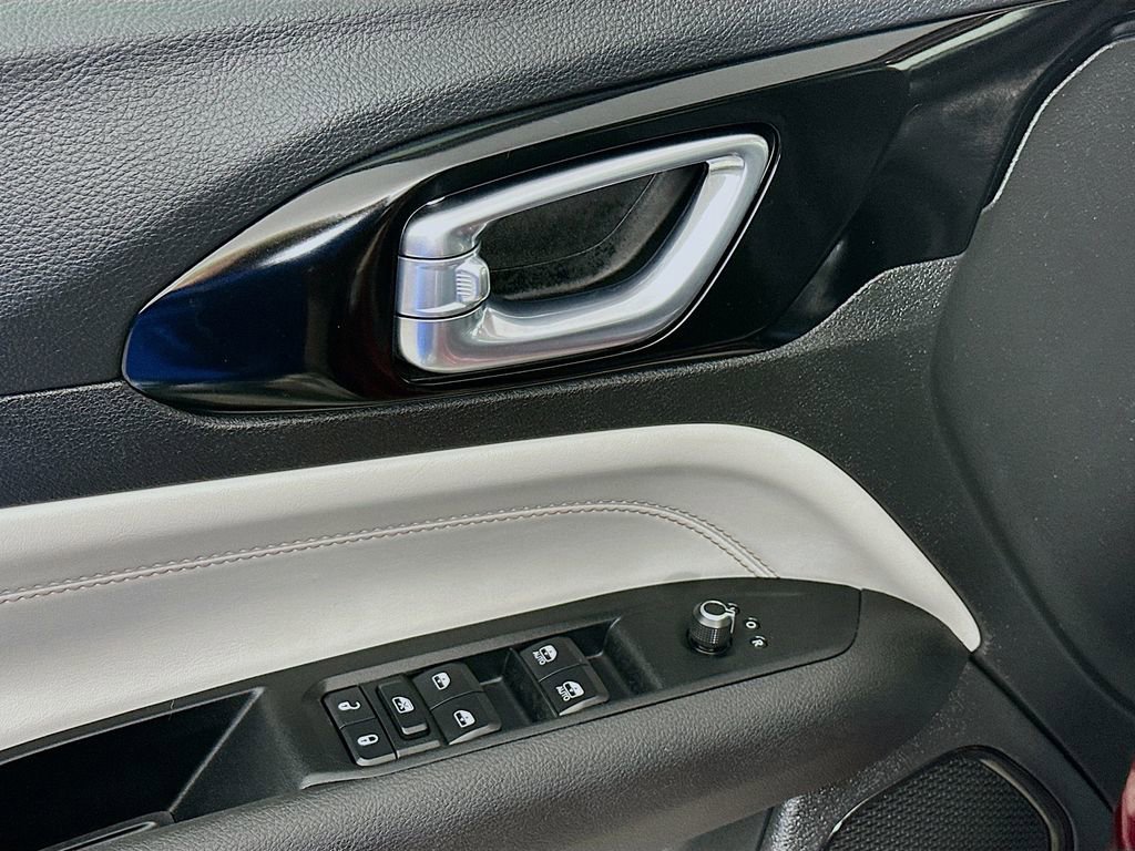 Certified 2022 Jeep Compass Limited image 26