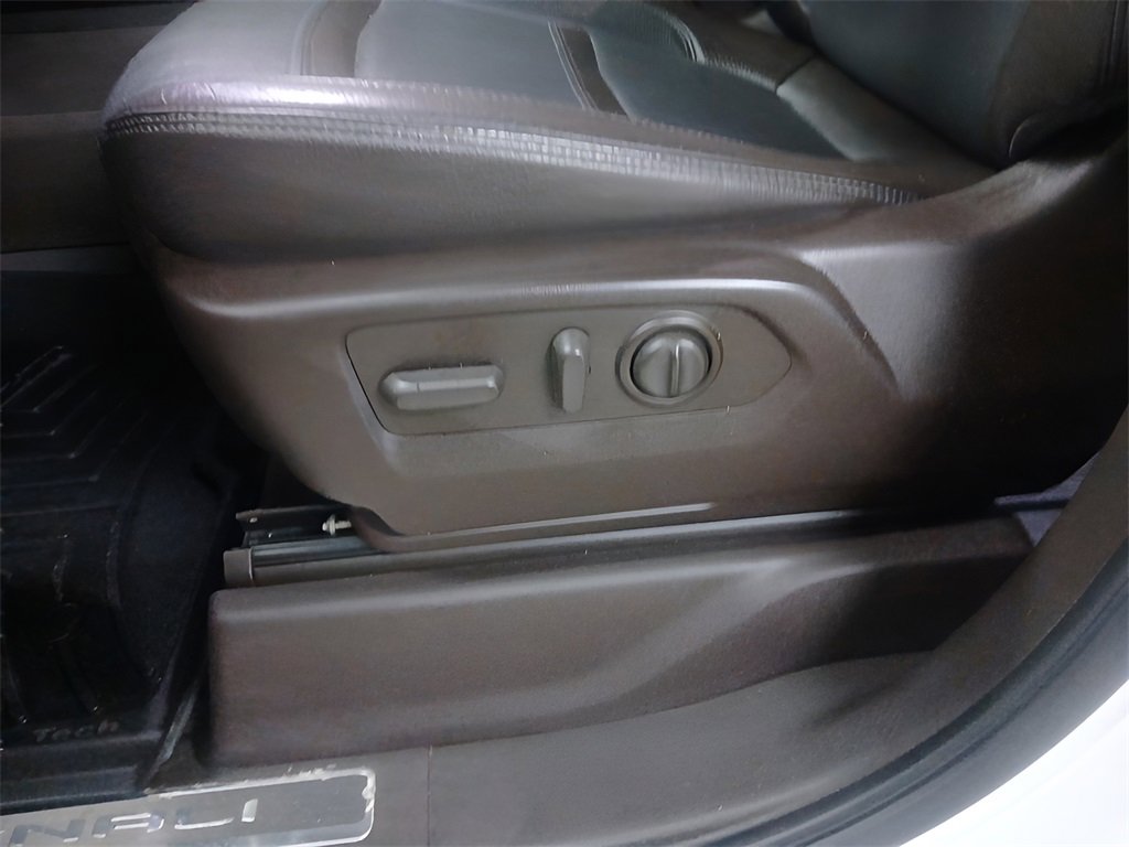 Used 2021 GMC Sierra 1500 Denali w/ Denali Ultimate Package image 22