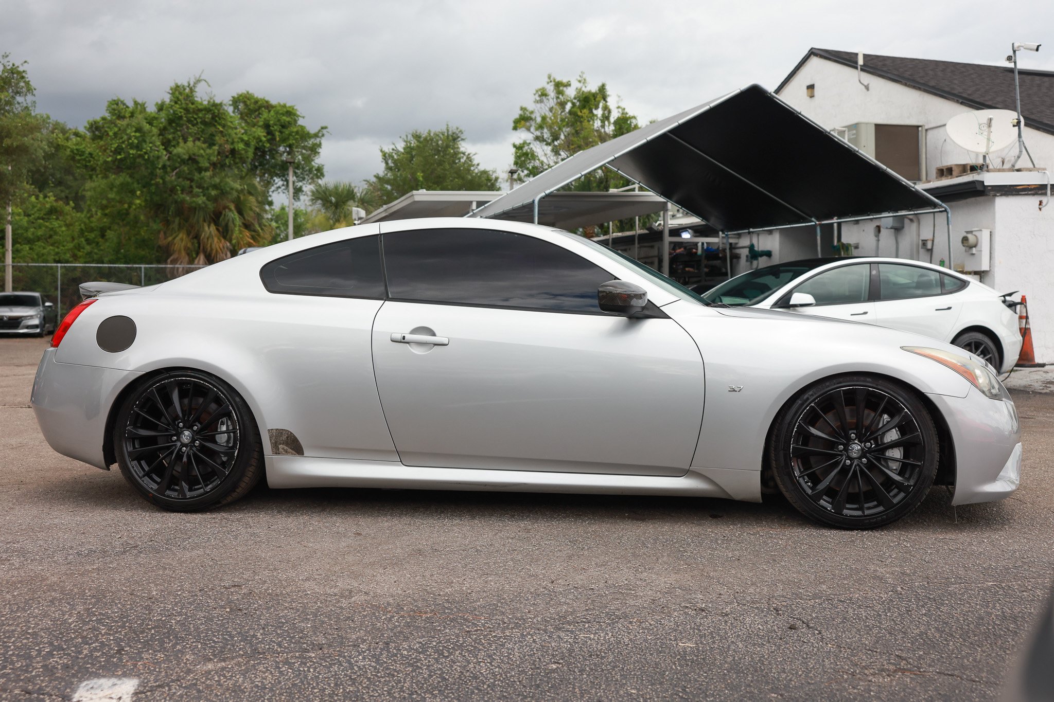 Used 2015 INFINITI Q60 Journey w/ Premium Package RWD image 17