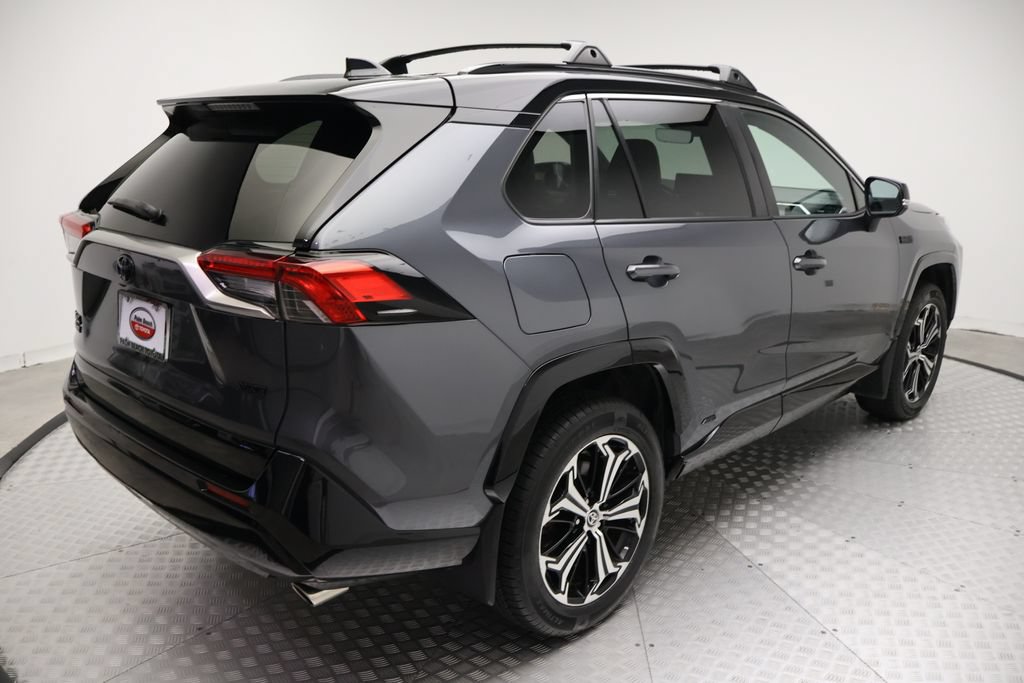 Used 2023 Toyota RAV4 XSE w/ Weather Package AWD/4WD image 8
