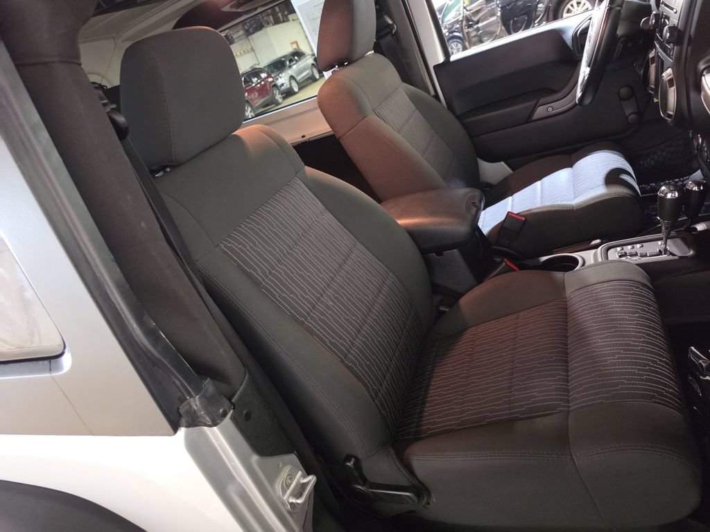 Used 2012 Jeep Wrangler Sport AWD/4WD image 23