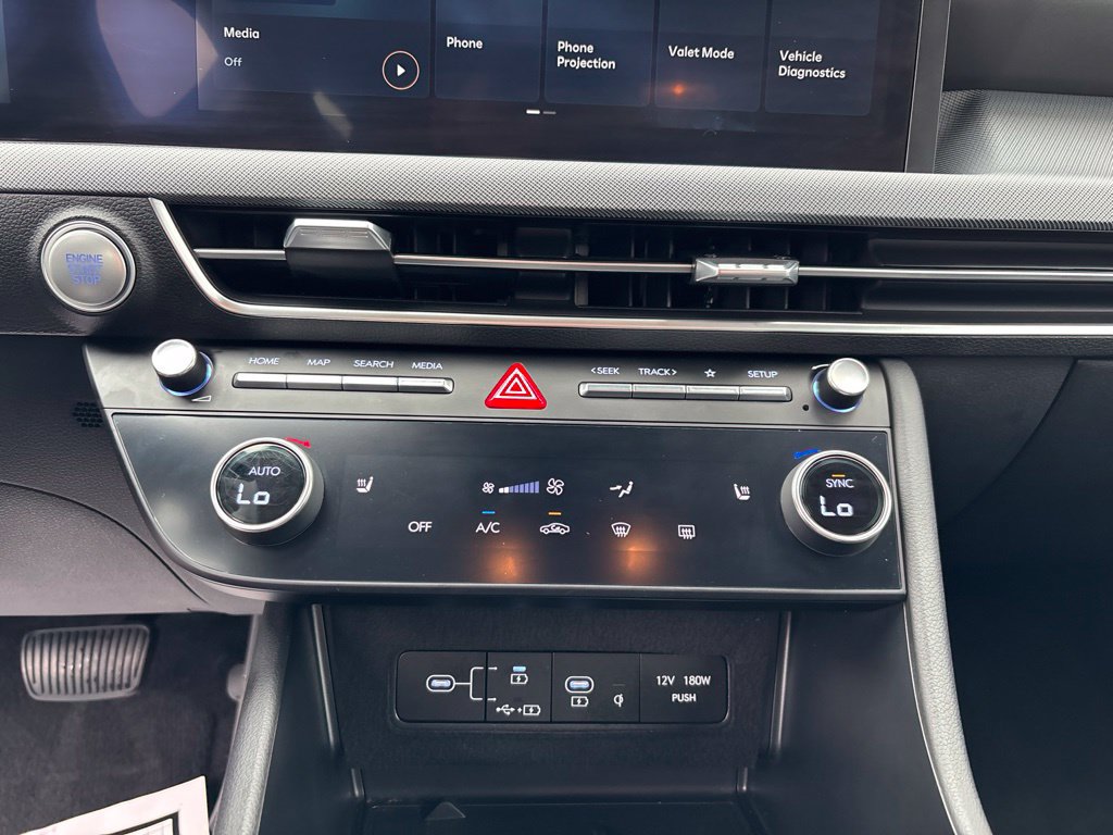 New 2026 Hyundai Sonata SEL AWD/4WD image 19