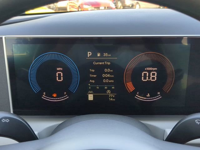 New 2025 Hyundai Tucson SE image 25