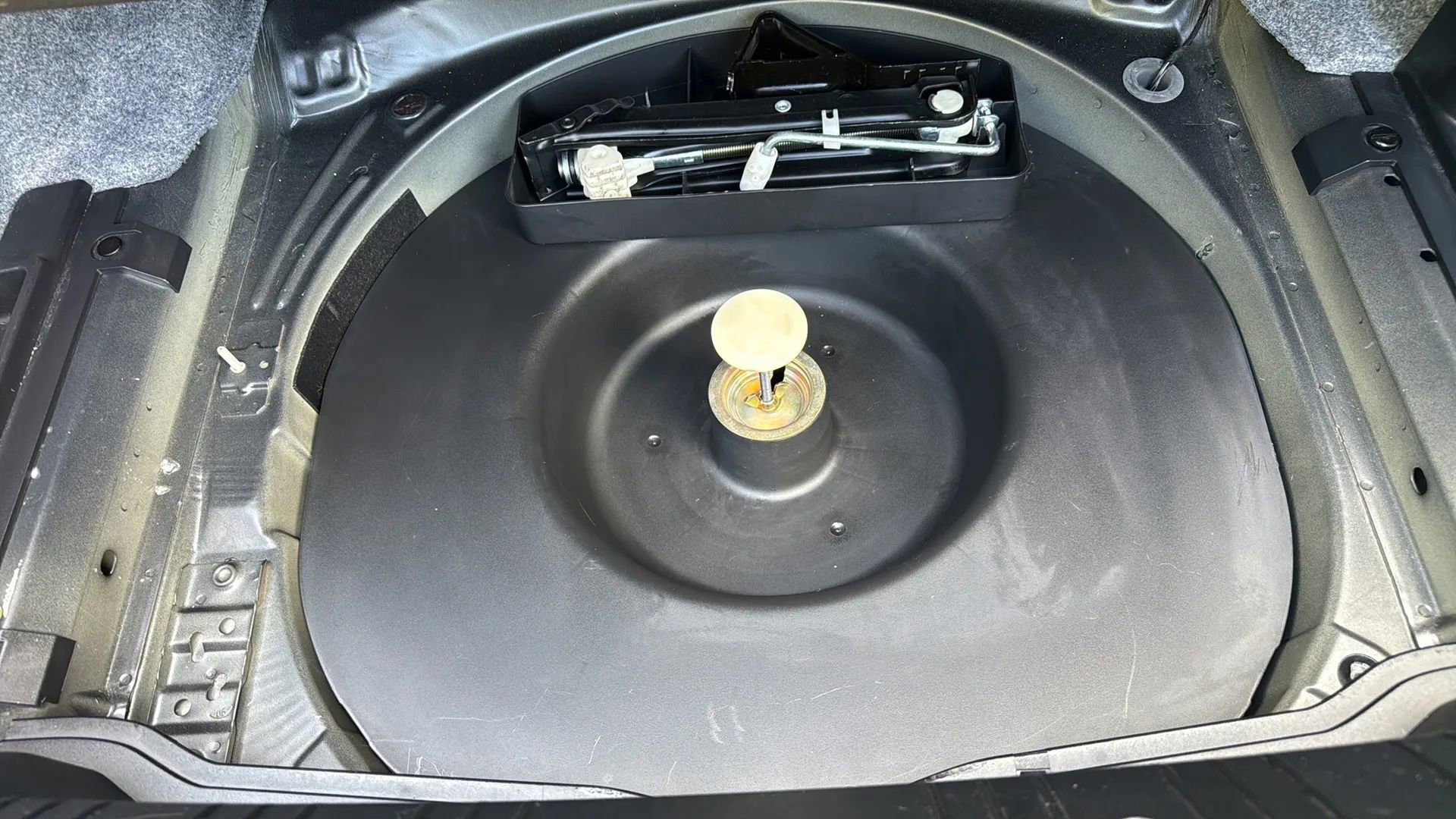 Used 2003 BMW 330Ci Convertible image 39