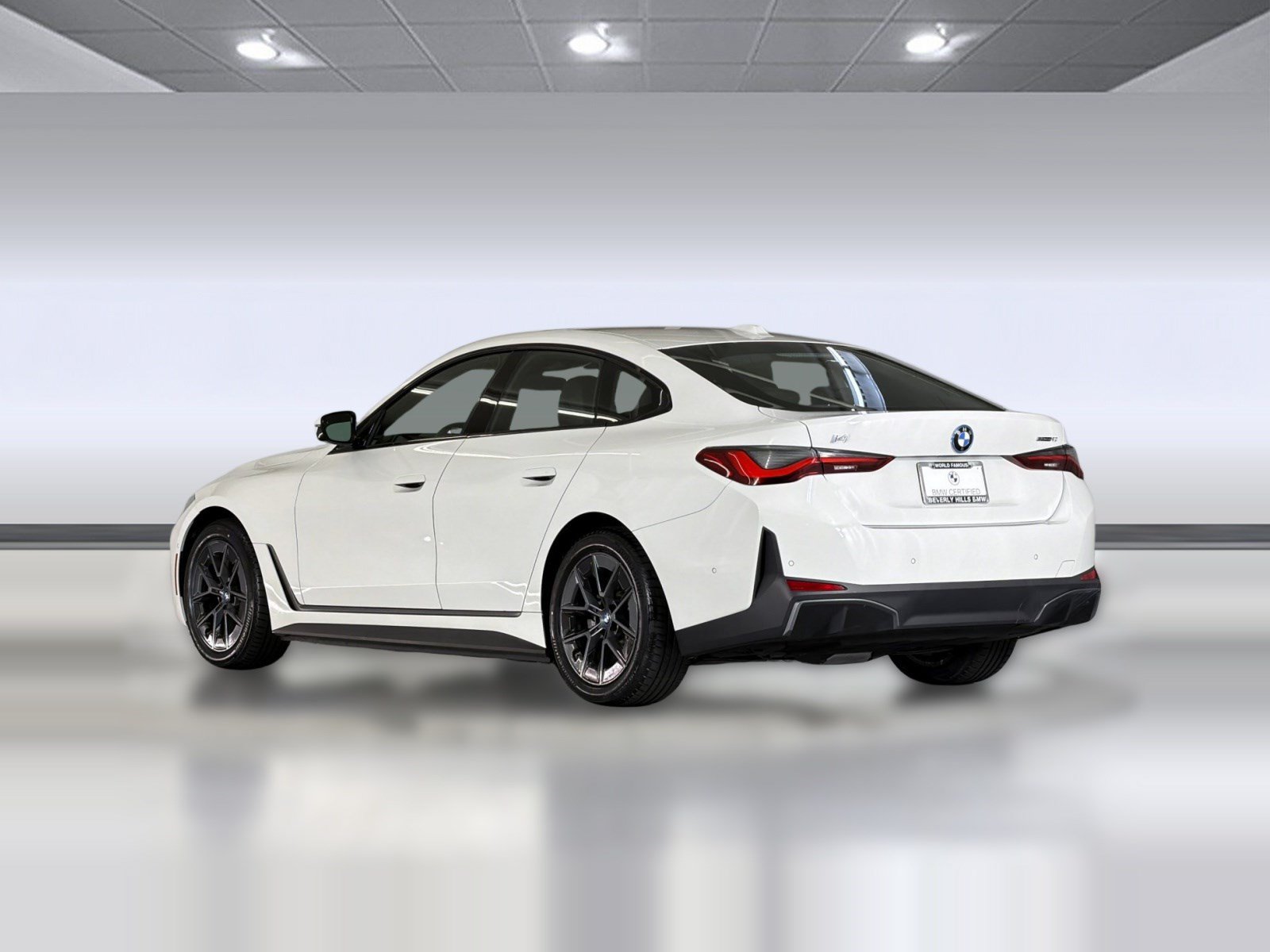 Certified 2023 BMW i4 eDrive40 w/ Premium Package RWD image 3