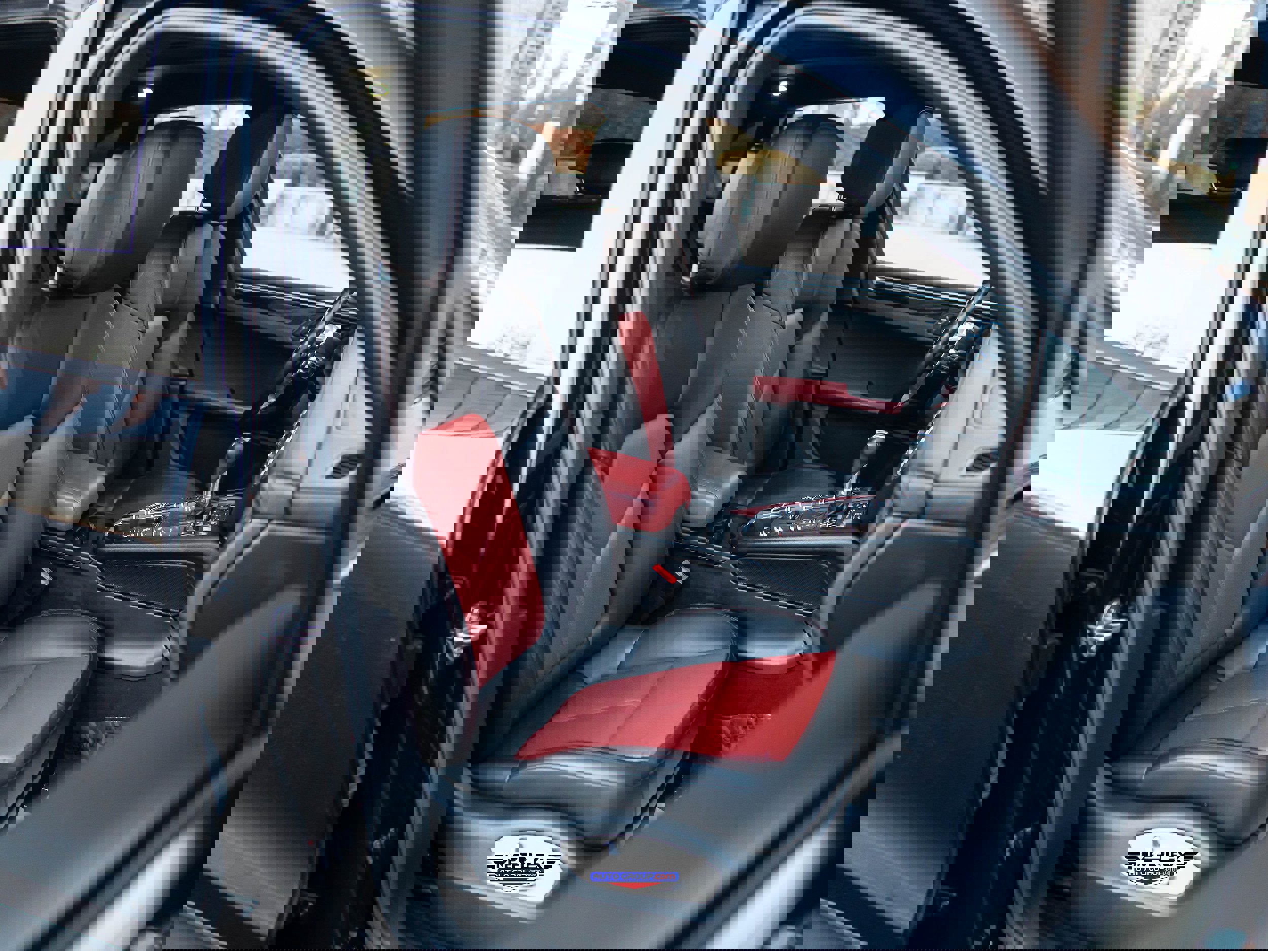 Used 2018 Porsche Macan Sport Edition image 17