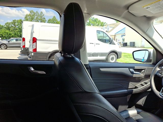 Certified 2022 Ford Escape SEL image 13