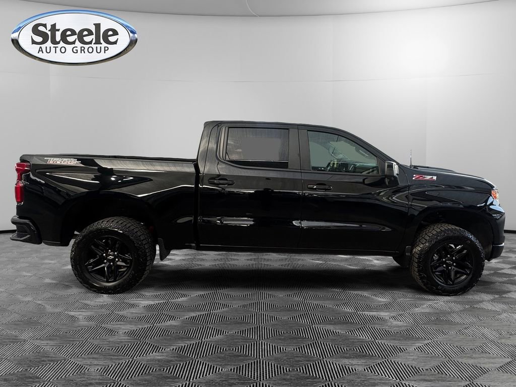 Used 2024 Chevrolet Silverado 1500 LT Trail Boss w/ LT Trail Boss Premium Package image 6