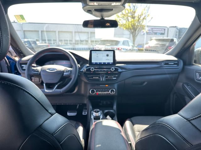 Used 2023 Ford Escape ST-Line AWD/4WD image 11