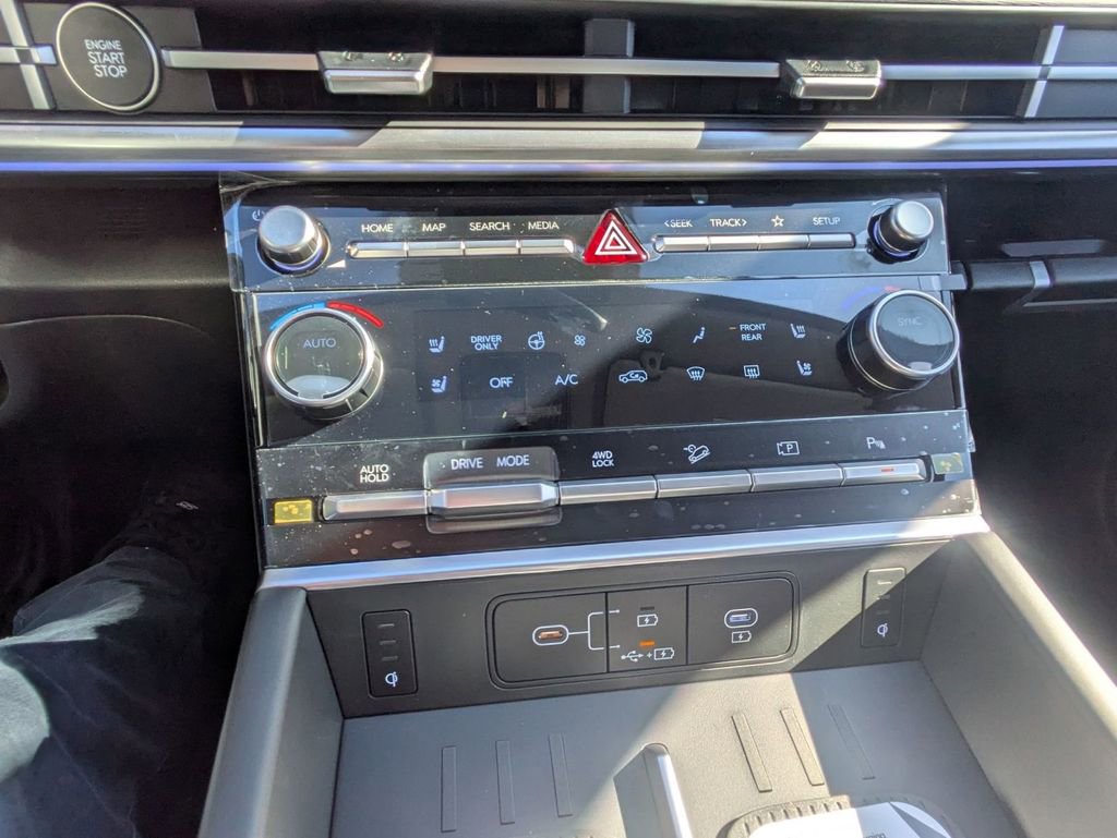 New 2026 Hyundai Santa Fe Limited image 24