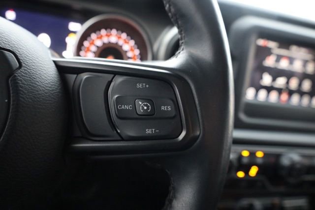 Used 2021 Jeep Gladiator Willys image 25