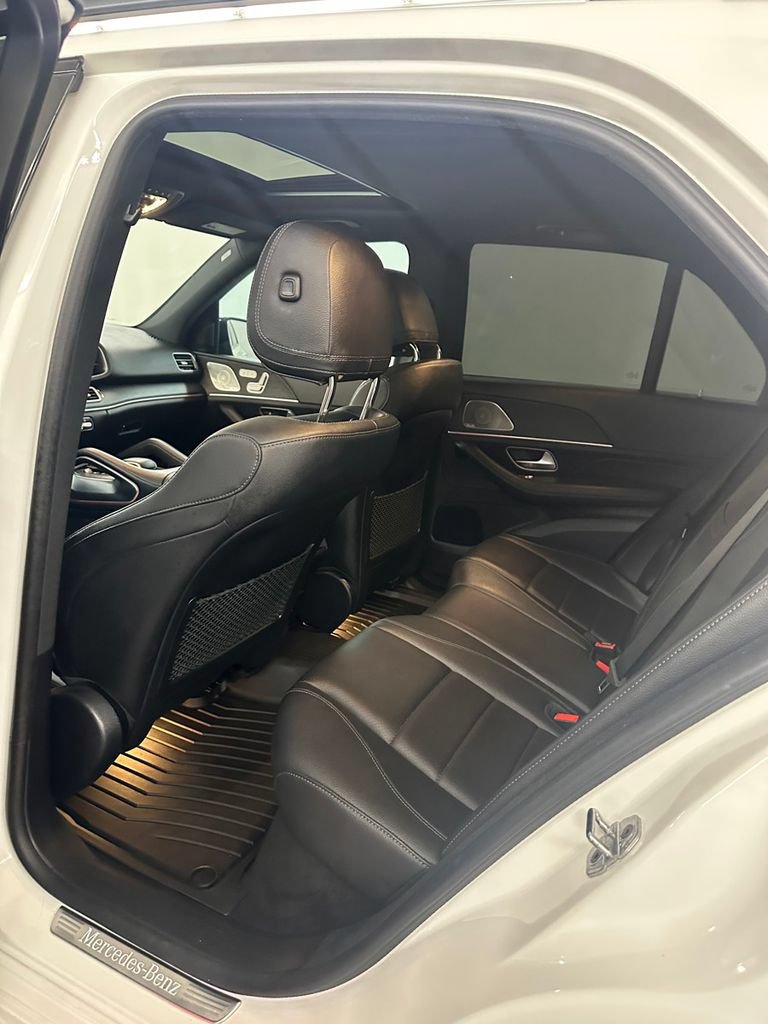 Used 2022 Mercedes-Benz GLE 350 4MATIC w/ AMG Line Exterior image 25