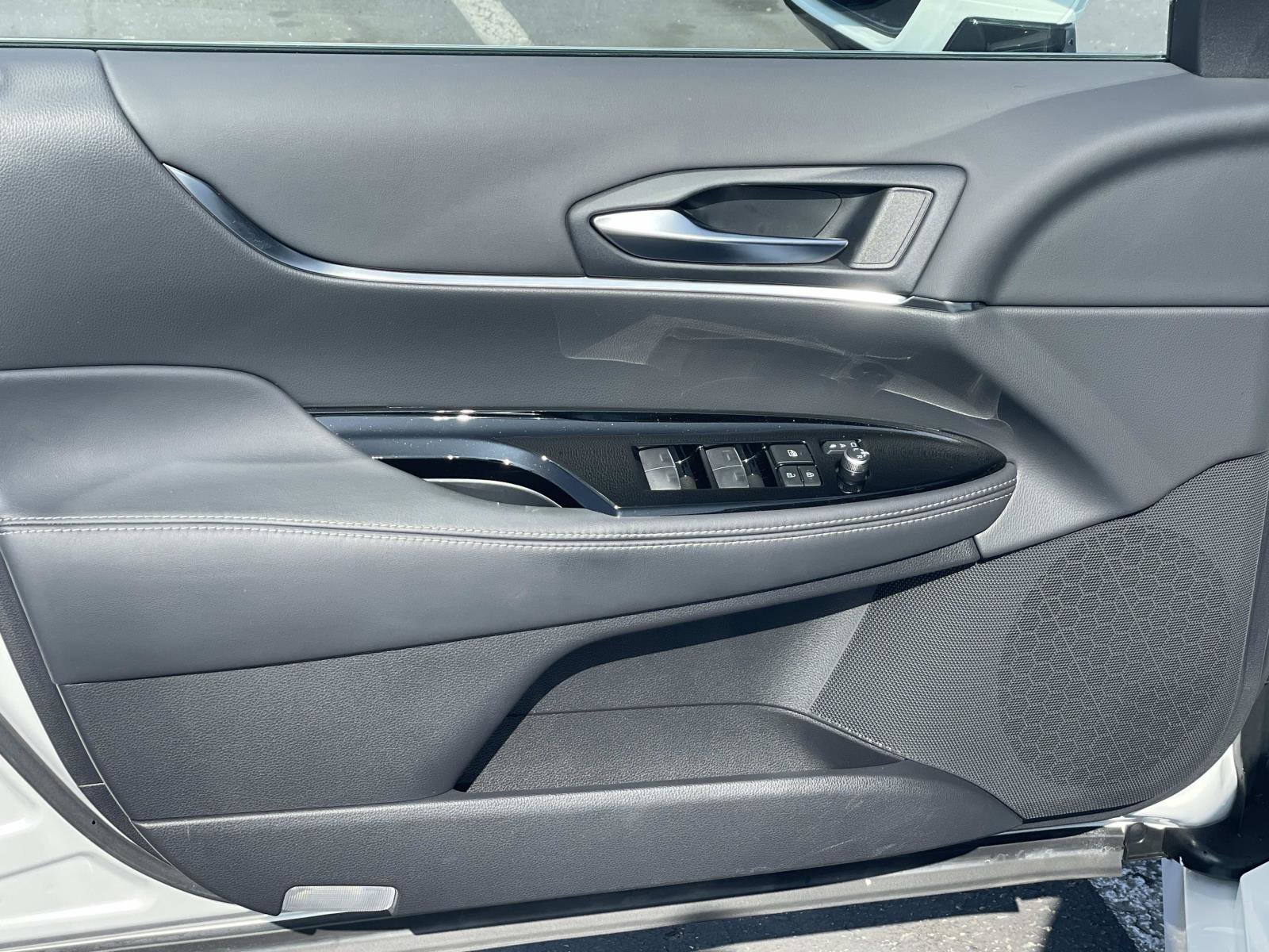 Used 2023 Toyota Mirai XLE image 16