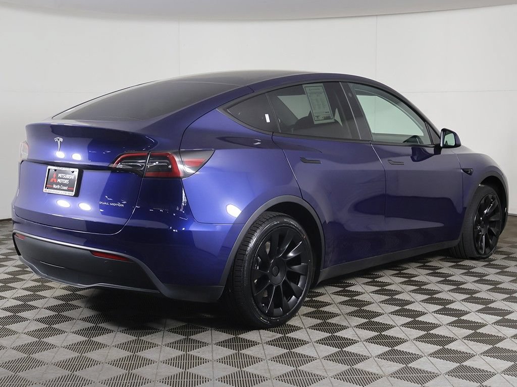 Used 2023 Tesla Model Y Long Range AWD/4WD image 14