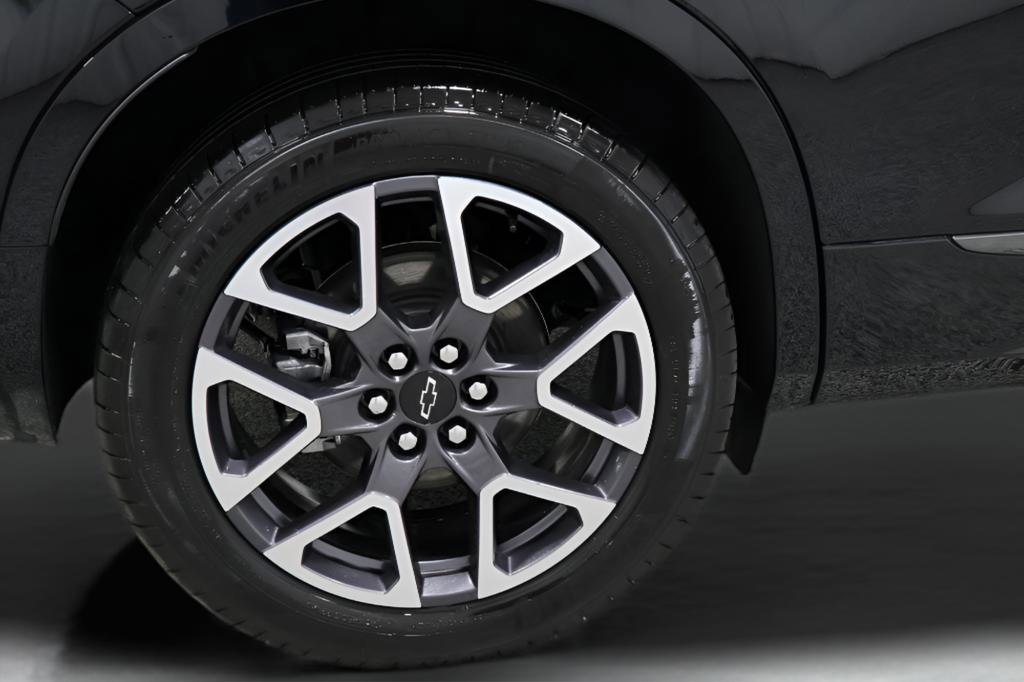 Used 2025 Chevrolet Blazer RS FWD image 34