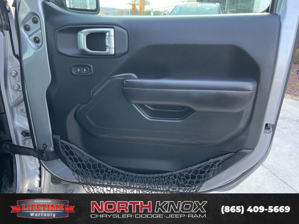 Used 2018 Jeep Wrangler Unlimited Rubicon image 26