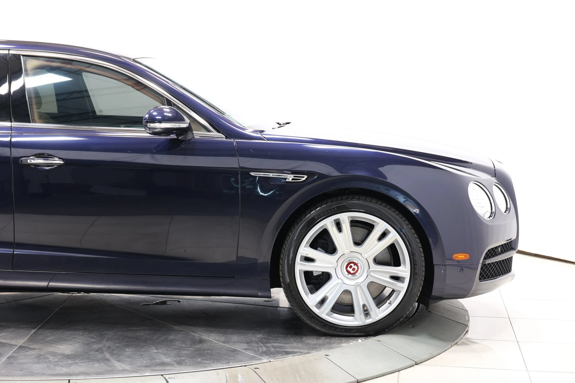 Used 2015 Bentley Flying Spur V8 AWD/4WD image 66