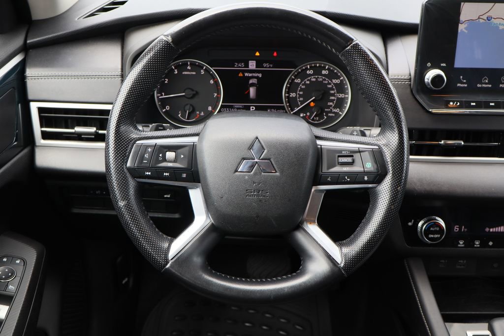 Used 2022 Mitsubishi Outlander SE FWD image 13