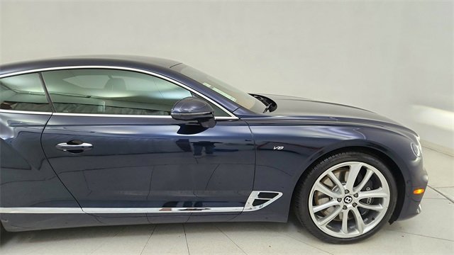 Used 2022 Bentley Continental GT image 8