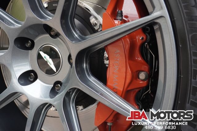 Used 2021 Aston Martin V8 Vantage Coupe image 40