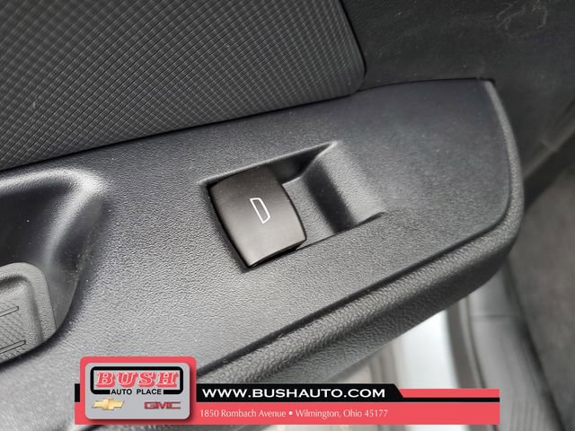 New 2026 Chevrolet Equinox EV LT image 13