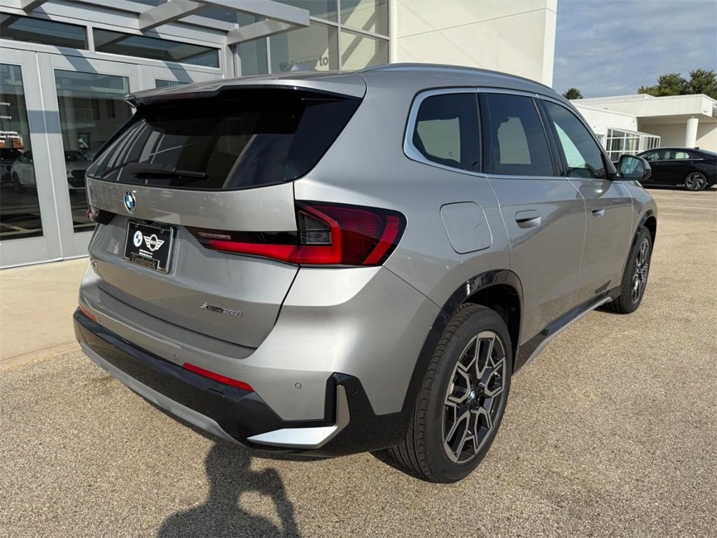 New 2026 BMW X1 xDrive28i w/ Convenience Package image 3