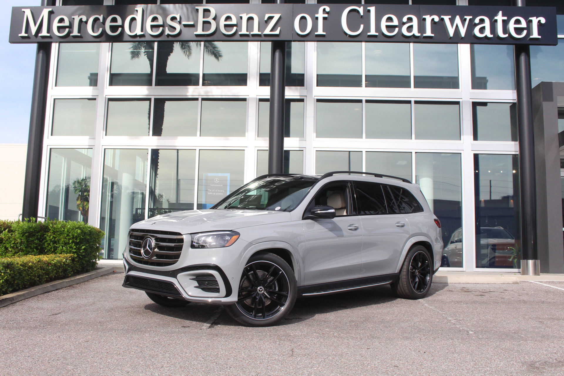 New 2026 Mercedes-Benz GLS 580 4MATIC image 1