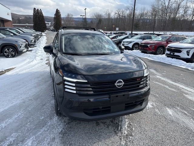 New 2026 Nissan Kicks SR image 7