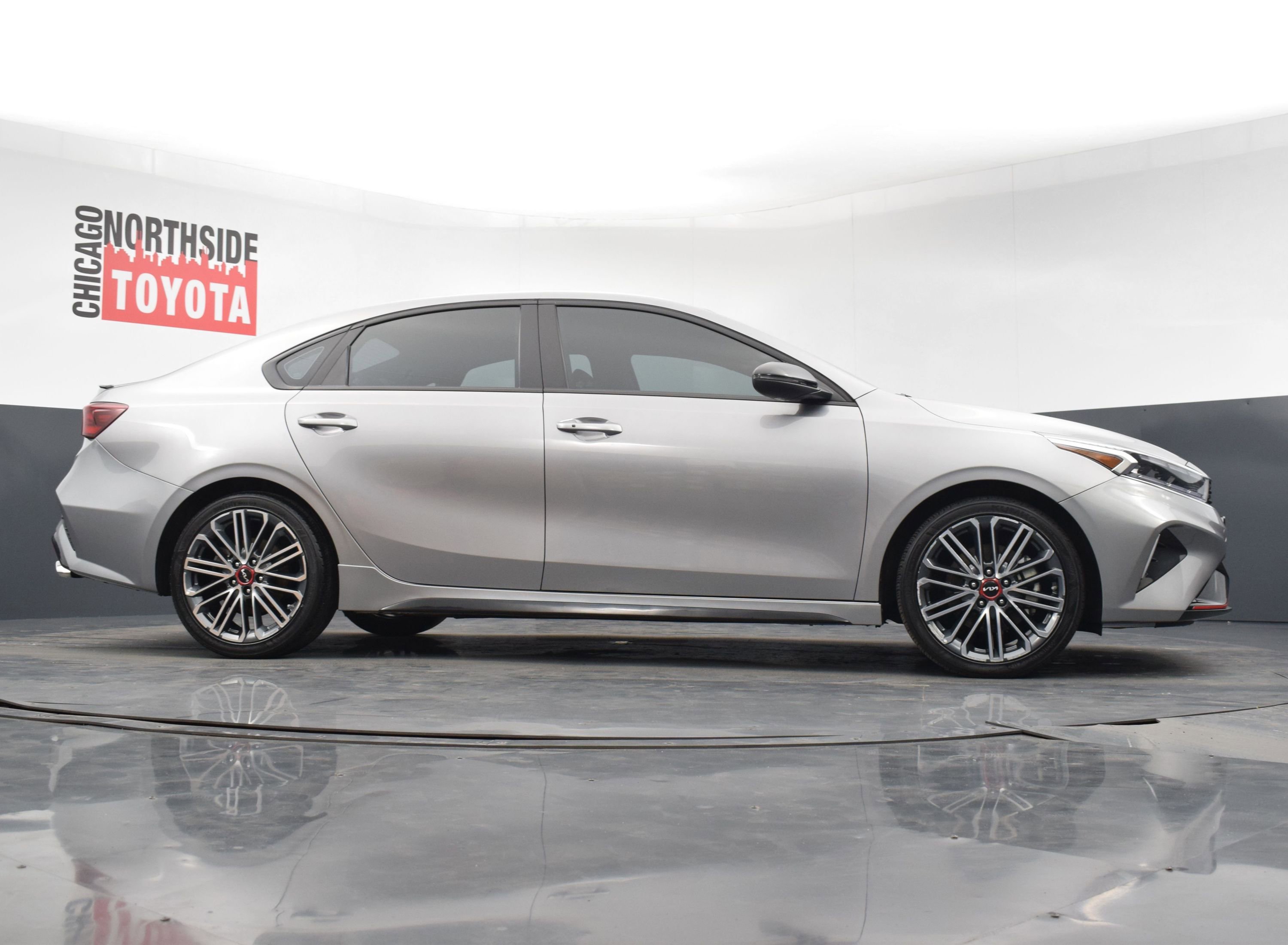 Used 2024 Kia Forte GT FWD image 33