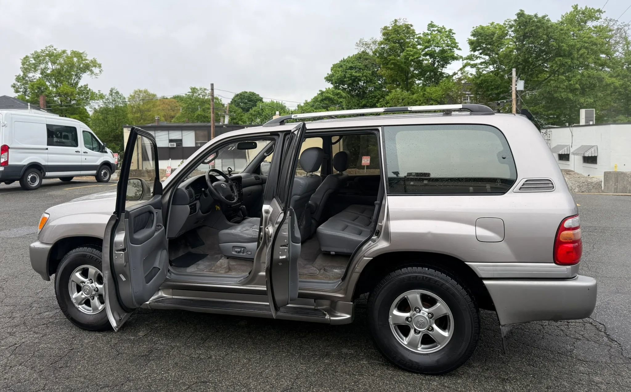 Used 2001 Toyota Land Cruiser AWD/4WD image 10