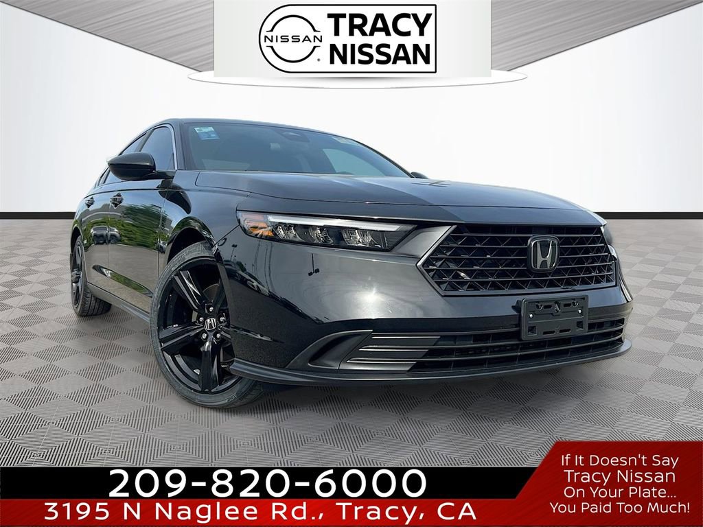 Used 2023 Honda Accord Sport image 1