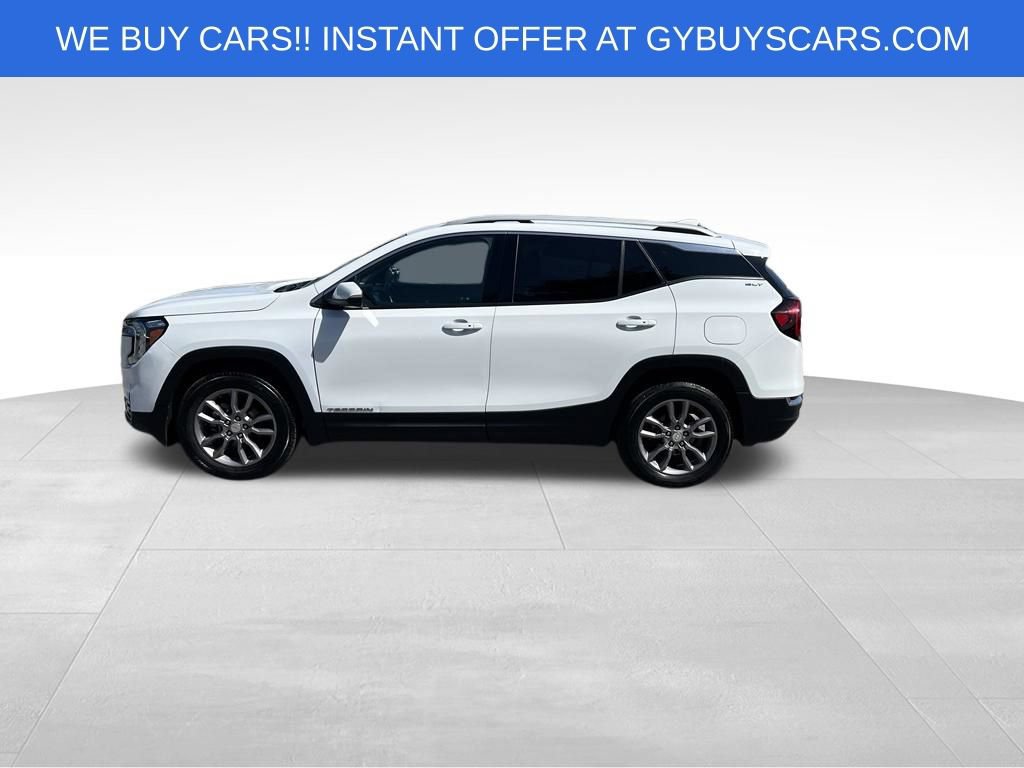 Used 2024 GMC Terrain SLT AWD/4WD image 3