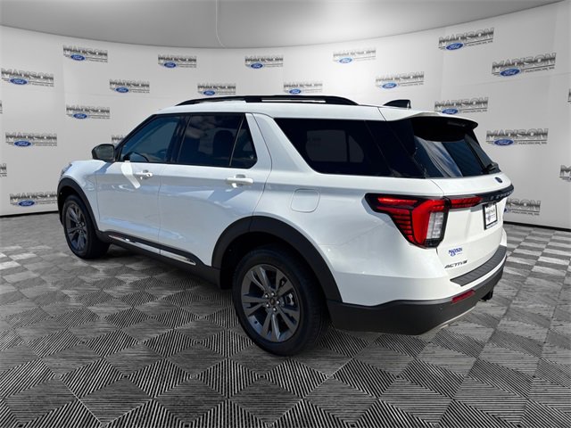 New 2025 Ford Explorer Active w/ Active Comfort Package image 3