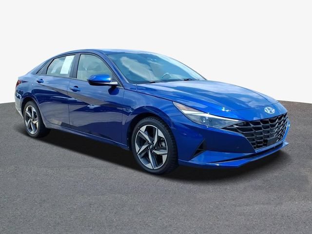 Used 2023 Hyundai Elantra SEL w/ Convenience Package FWD image 4
