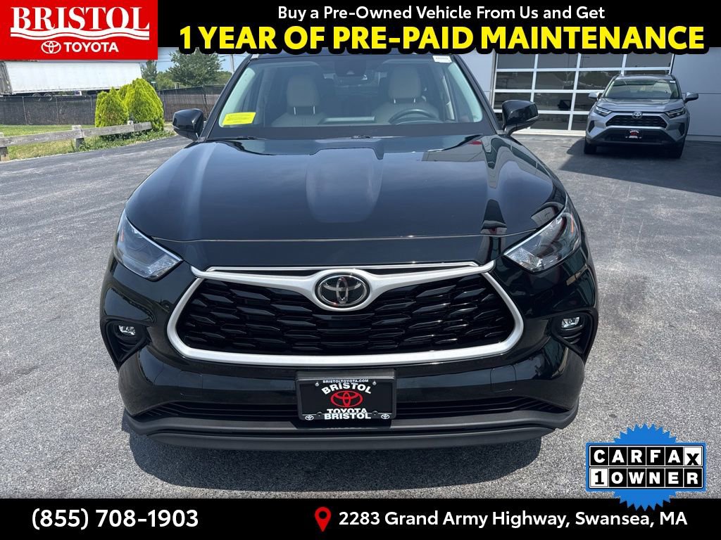 Used 2022 Toyota Highlander XLE image 3