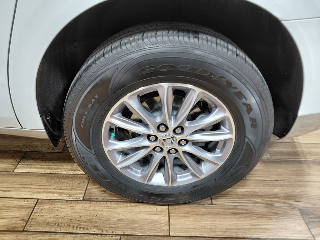 Used 2024 Buick Enclave Premium image 29
