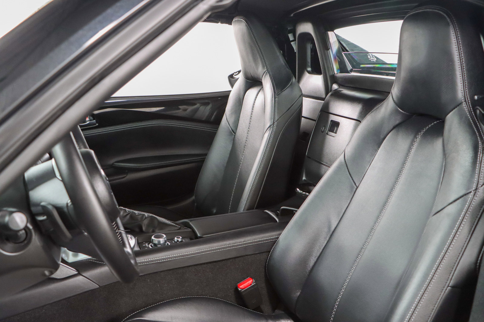 Used 2025 MAZDA MX-5 Miata RF Grand Touring image 23