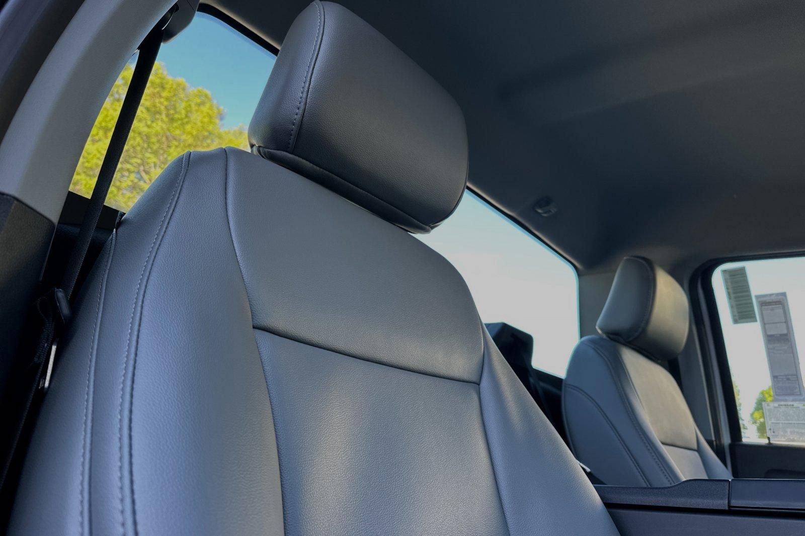 New 2024 Ford F450 XL w/ XL Chrome Package image 23