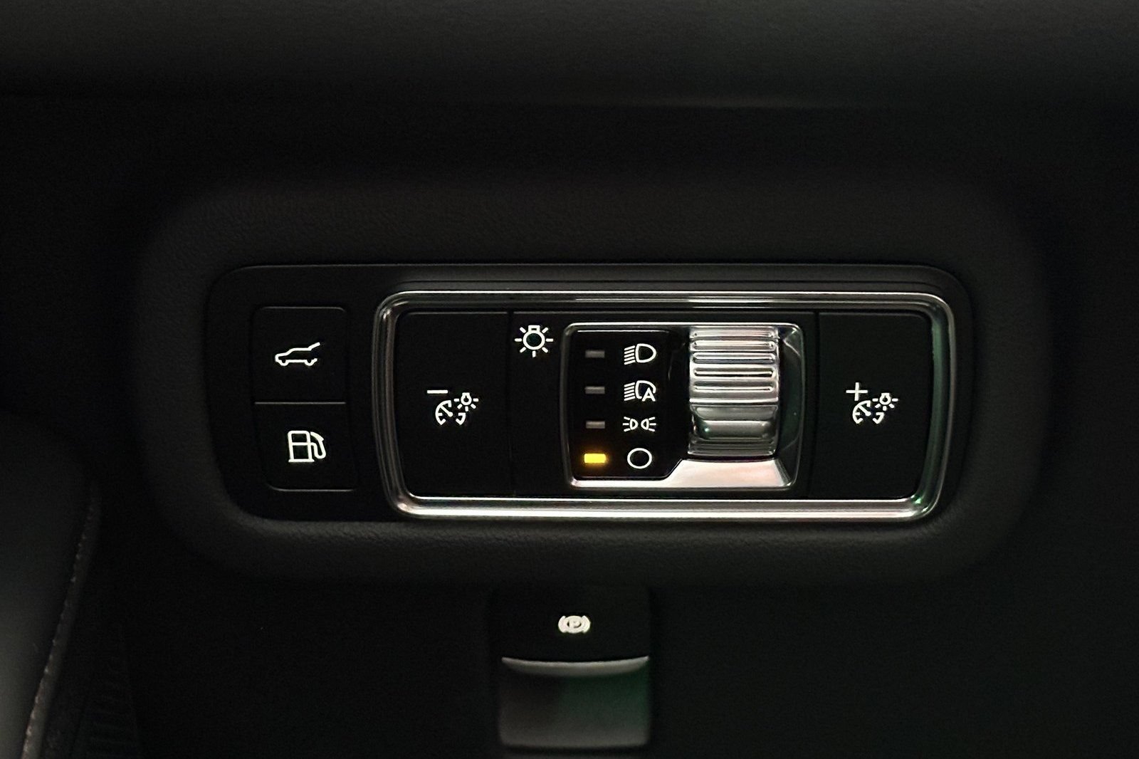 New 2026 Lincoln Nautilus Premier w/ Jet Appearance Package AWD/4WD image 25
