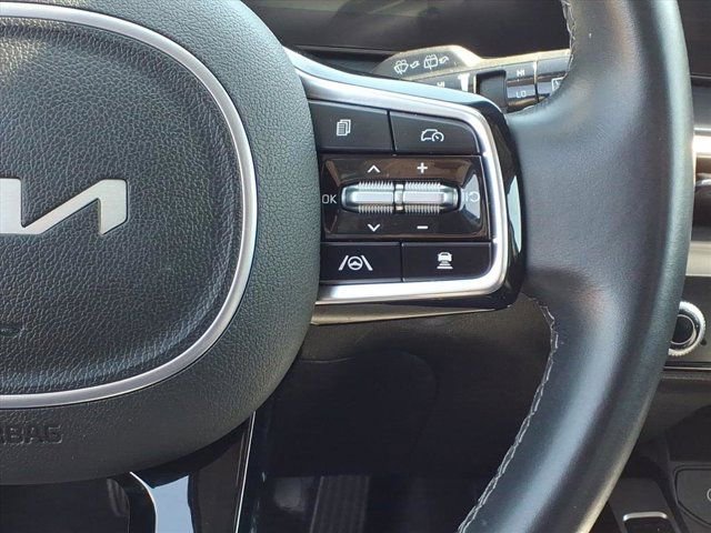 Used 2024 Kia Sorento S image 19