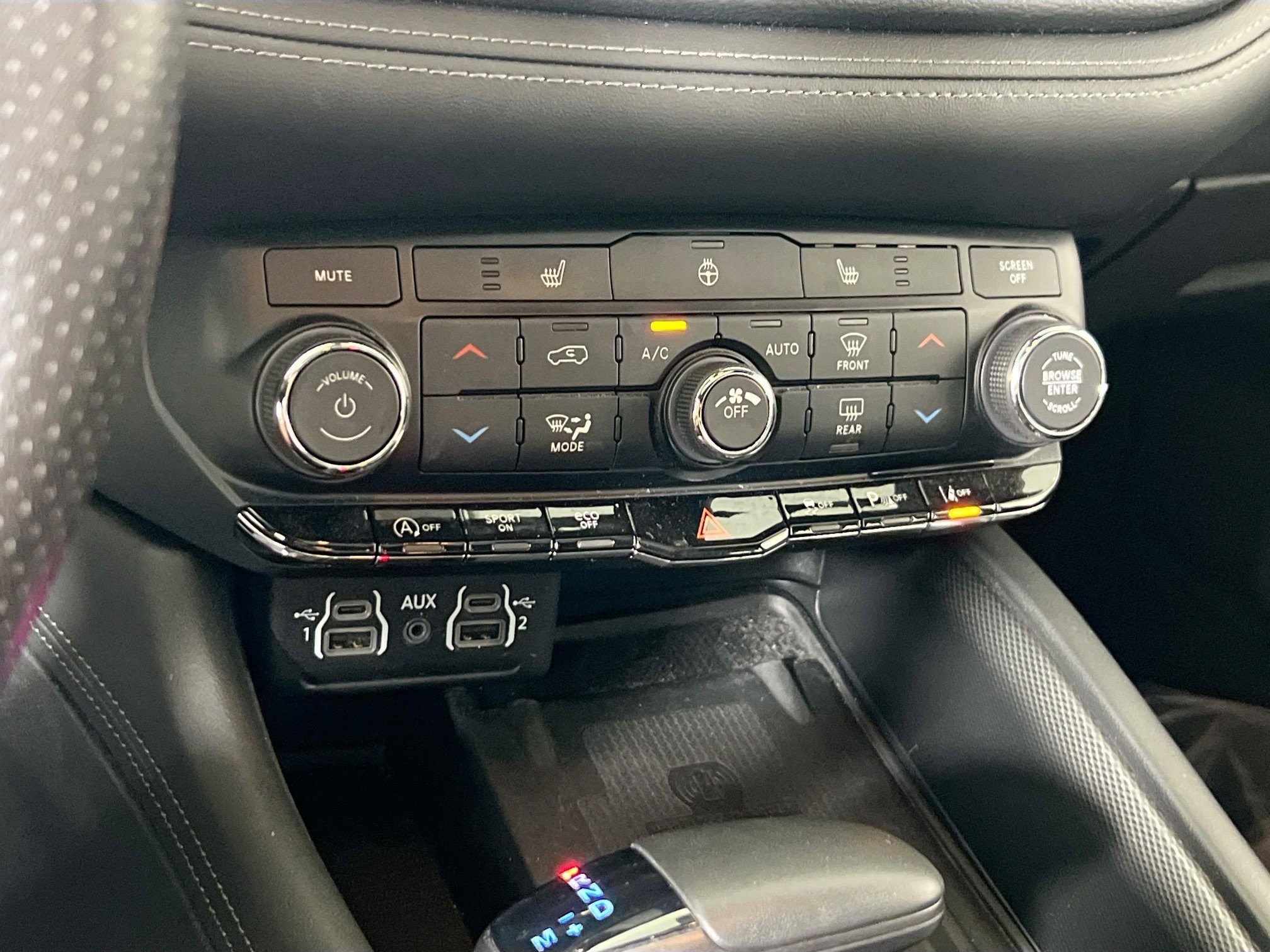 Used 2022 Dodge Durango GT image 16