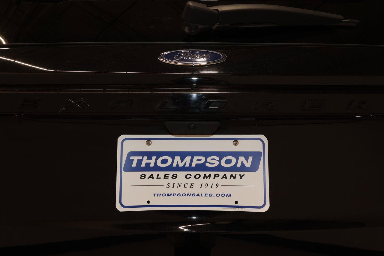 Used 2025 Ford Explorer ST-Line image 37