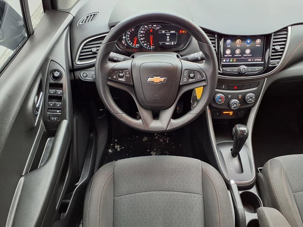 Used 2021 Chevrolet Trax LS w/ Tint and Cruise Package image 13