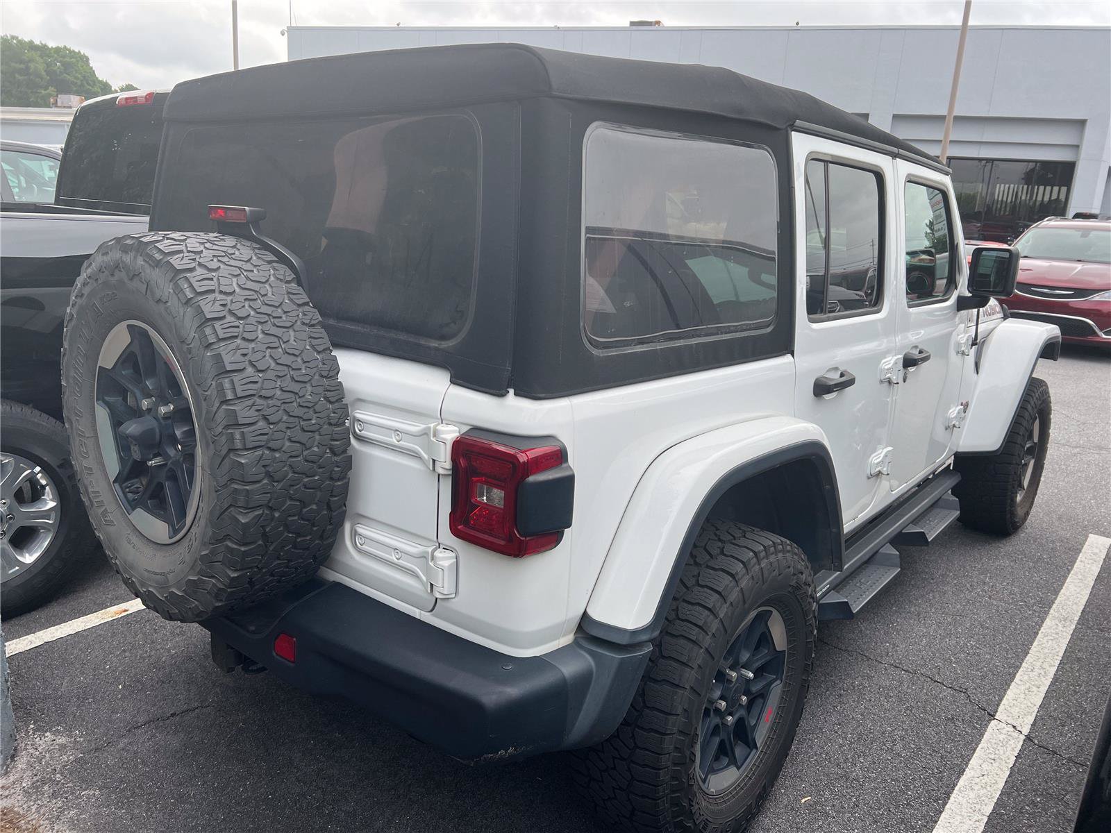 Used 2019 Jeep Wrangler Unlimited Rubicon AWD/4WD image 4