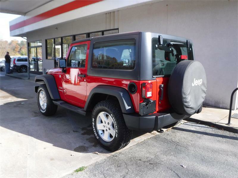 Used 2012 Jeep Wrangler Sport image 9