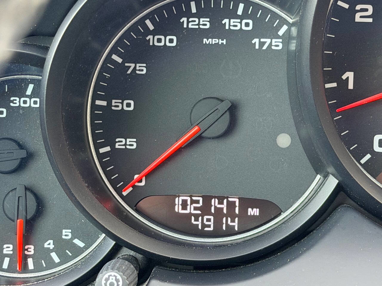 Used 2016 Porsche Cayenne Base AWD 4dr SUV image 20