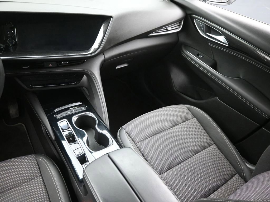 Used 2021 Buick Envision Preferred image 12