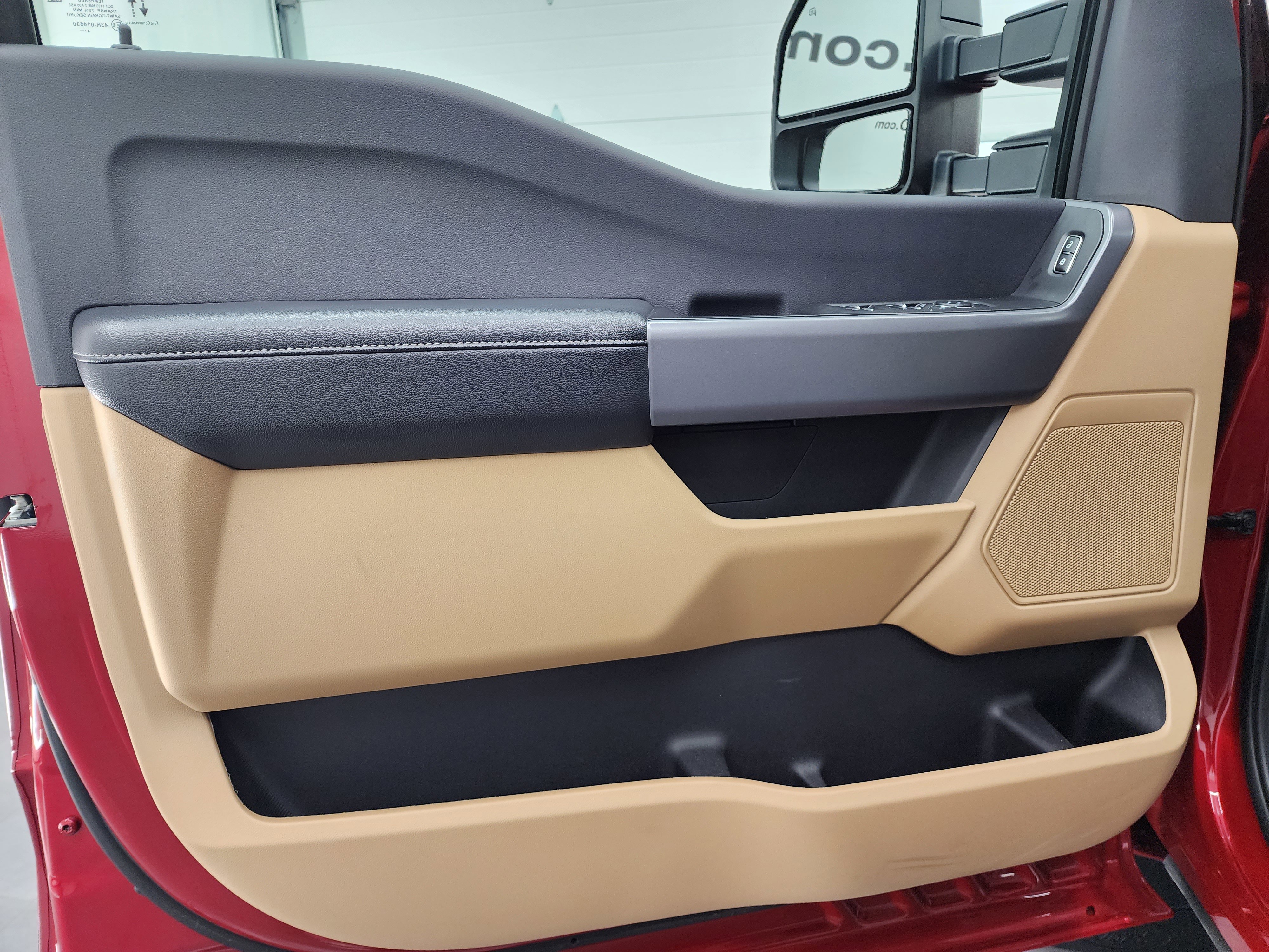 Used 2024 Ford F250 XLT image 37